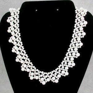 Vintage Mid Century Modern White Bead Lace Collar Necklace RBG Style